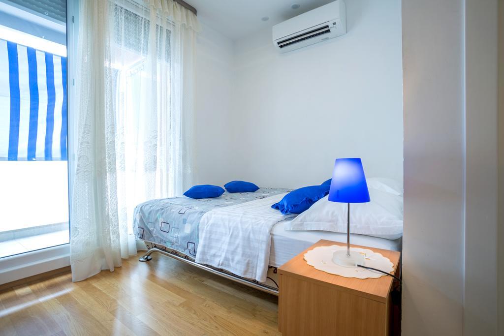 Studio Teuta - Private Parking Split Bilik gambar